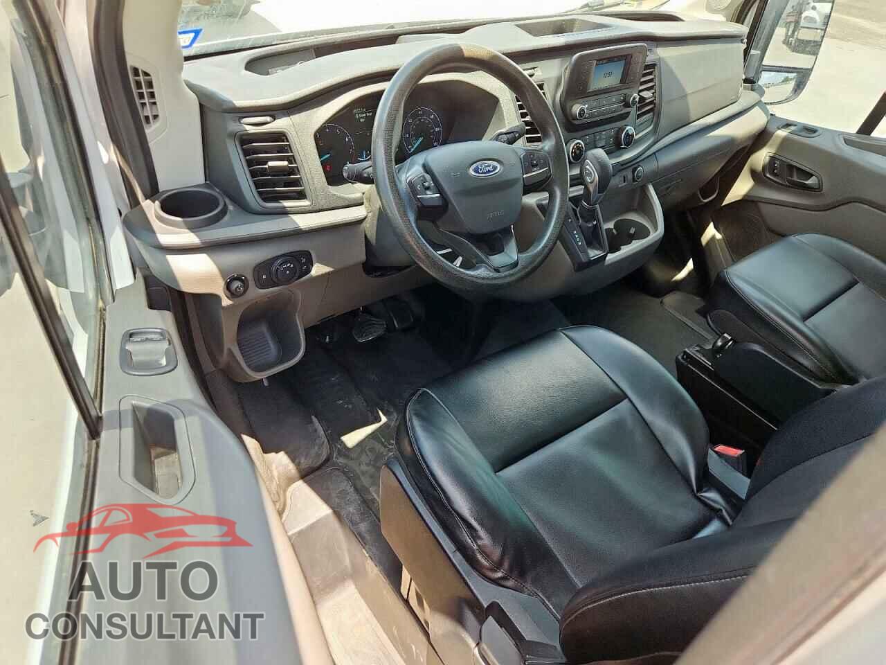 FORD TRANSIT 2020 - 1FTBR1C82LKB00082
