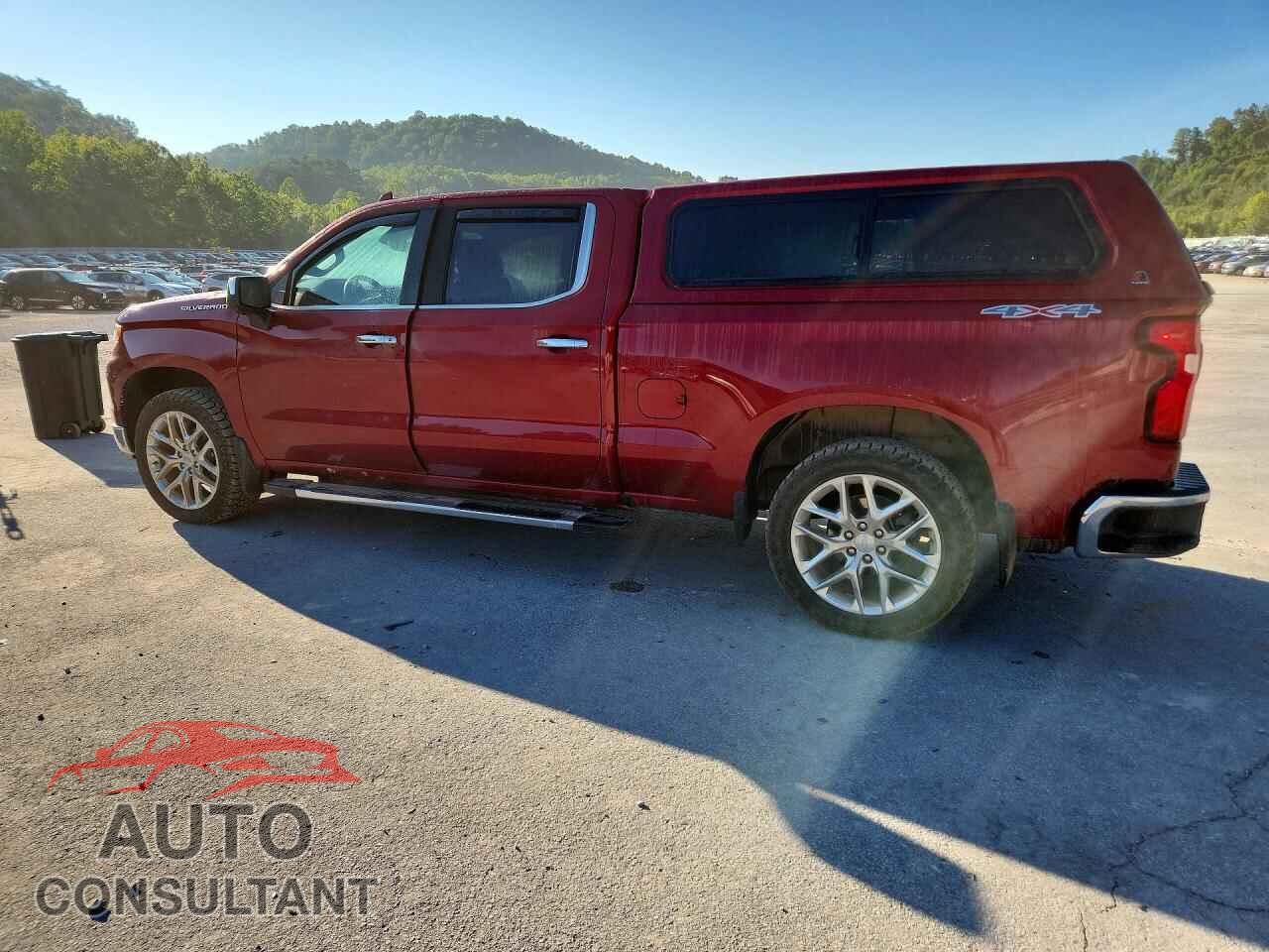 CHEVROLET SILVERADO 2023 - 1GCUDGE88PZ333095