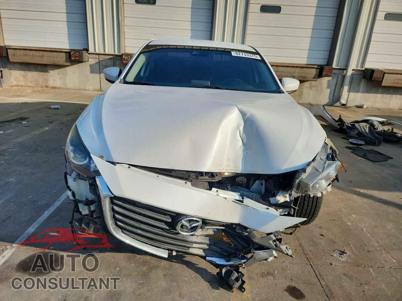 MAZDA 3 2017 - 3MZBN1V78HM109284