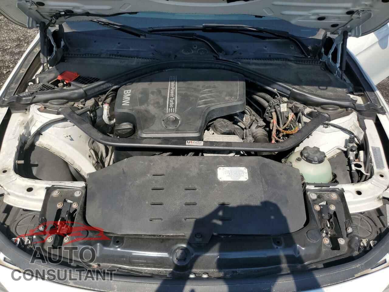 BMW 3 SERIES 2013 - WBA3B5C52DF596210