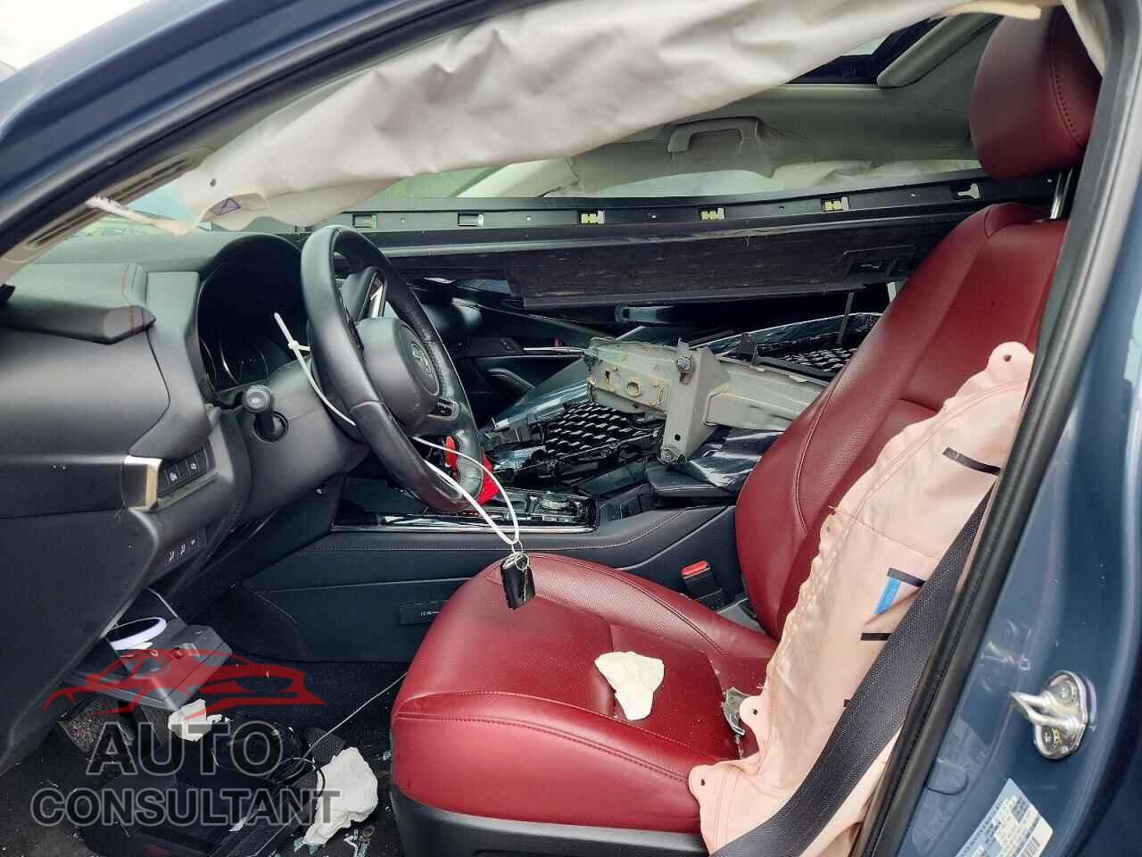 MAZDA CX30 2024 - 3MVDMBCM9RM617986