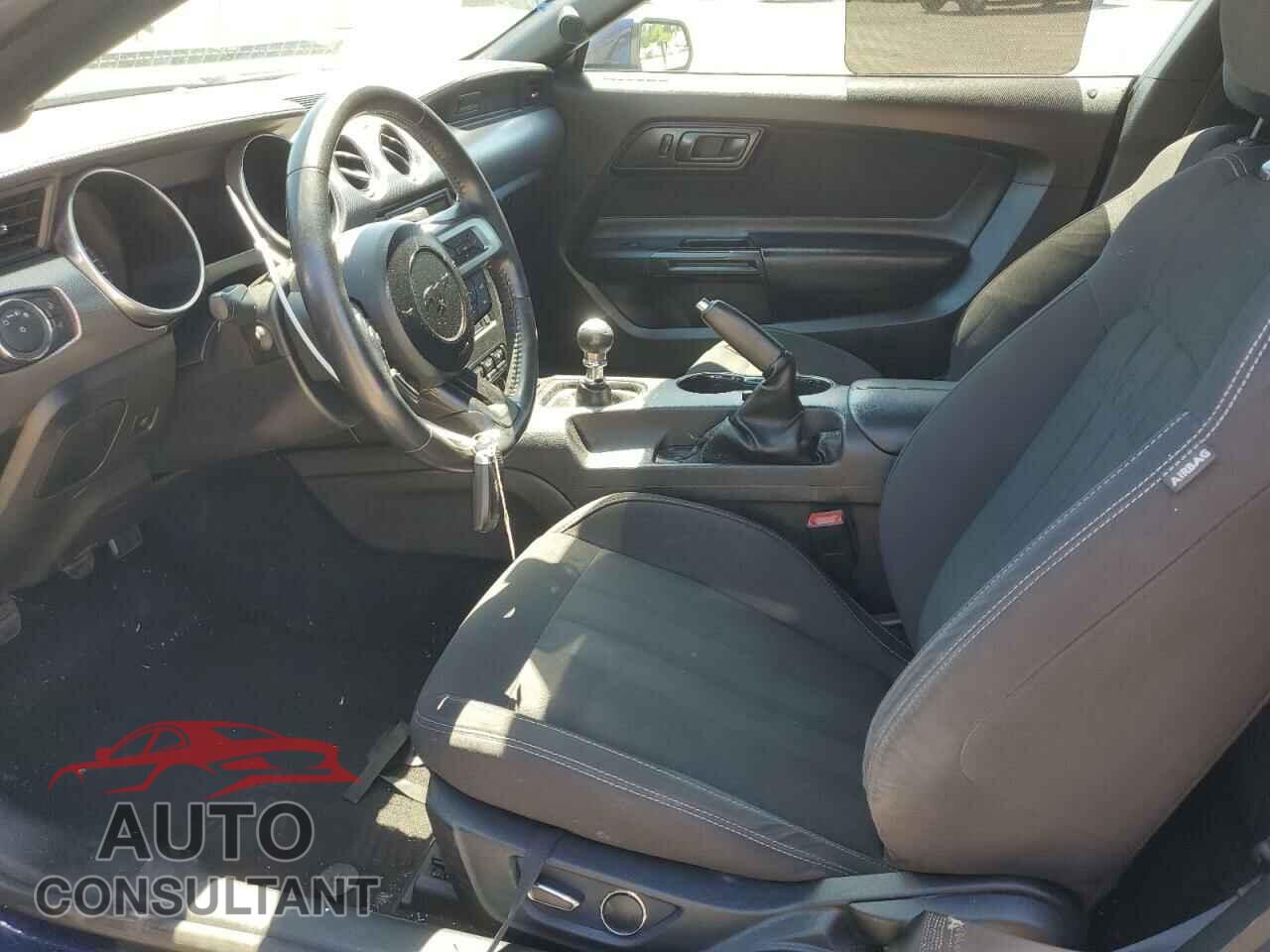 FORD MUSTANG 2019 - 1FA6P8CF6K5120904
