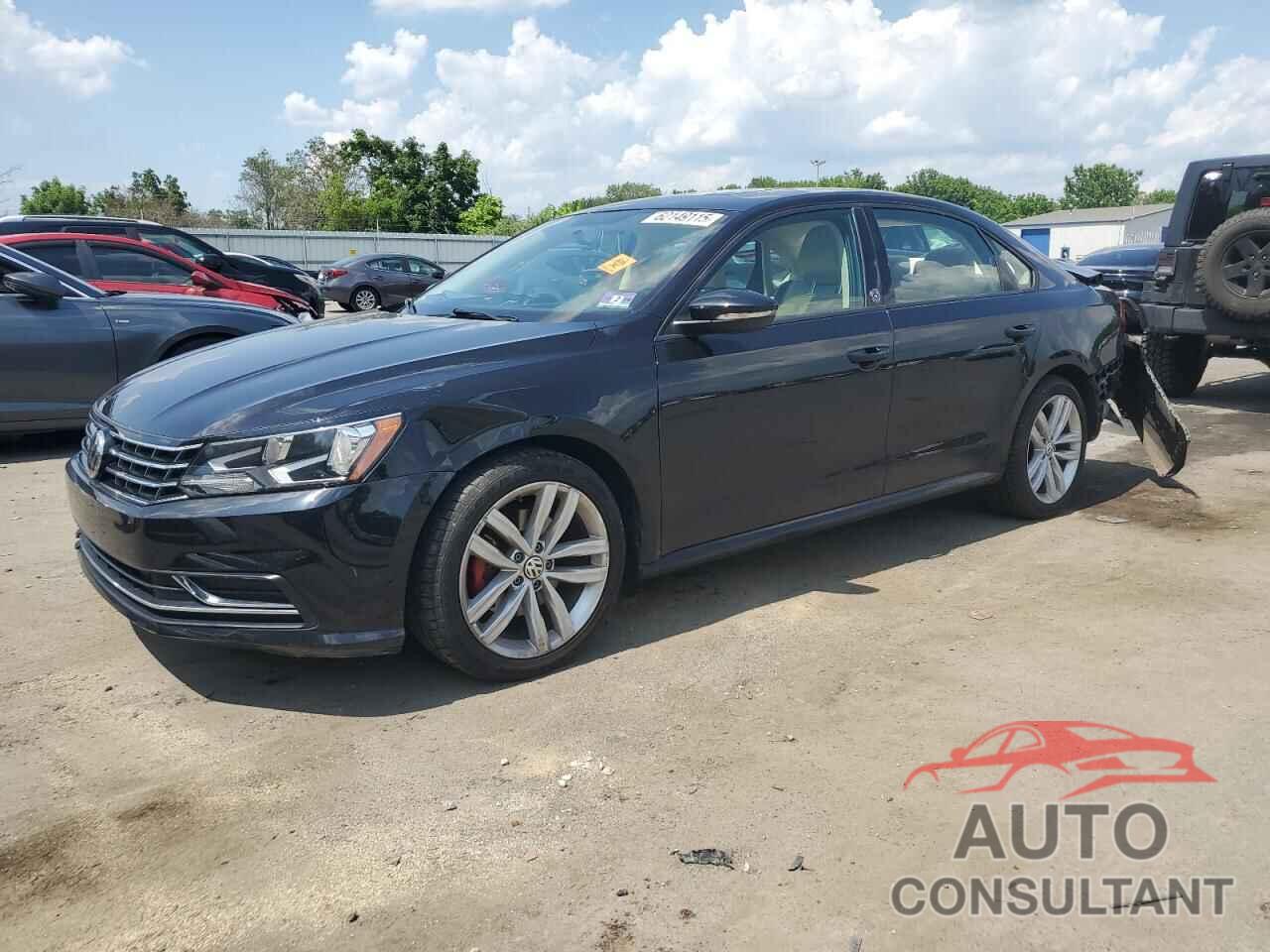 VOLKSWAGEN PASSAT 2019 - 1VWLA7A33KC000536
