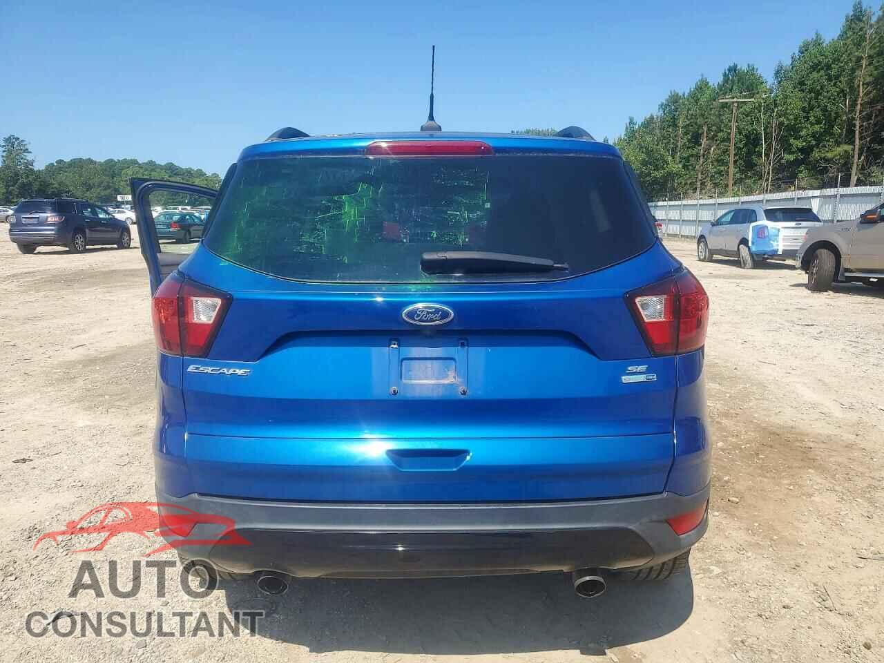 FORD ESCAPE 2019 - 1FMCU9GD6KUC47125