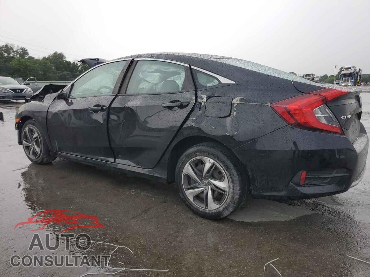 HONDA CIVIC 2019 - 2HGFC2F67KH596247