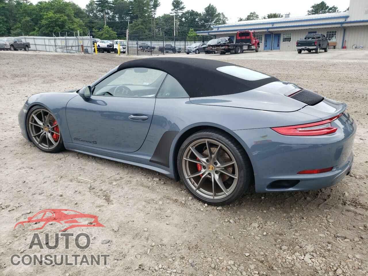 PORSCHE 911 2018 - WP0CB2A94JS147332
