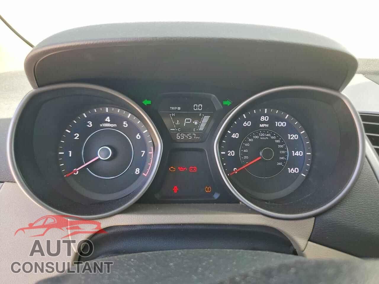 HYUNDAI ELANTRA 2015 - 5NPDH4AE9FH631448