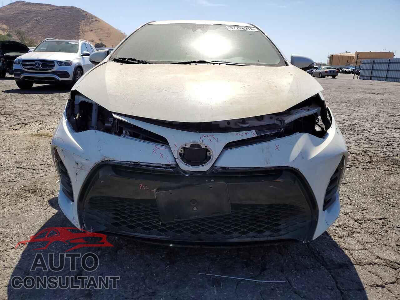 TOYOTA COROLLA 2017 - 5YFBURHE2HP722248