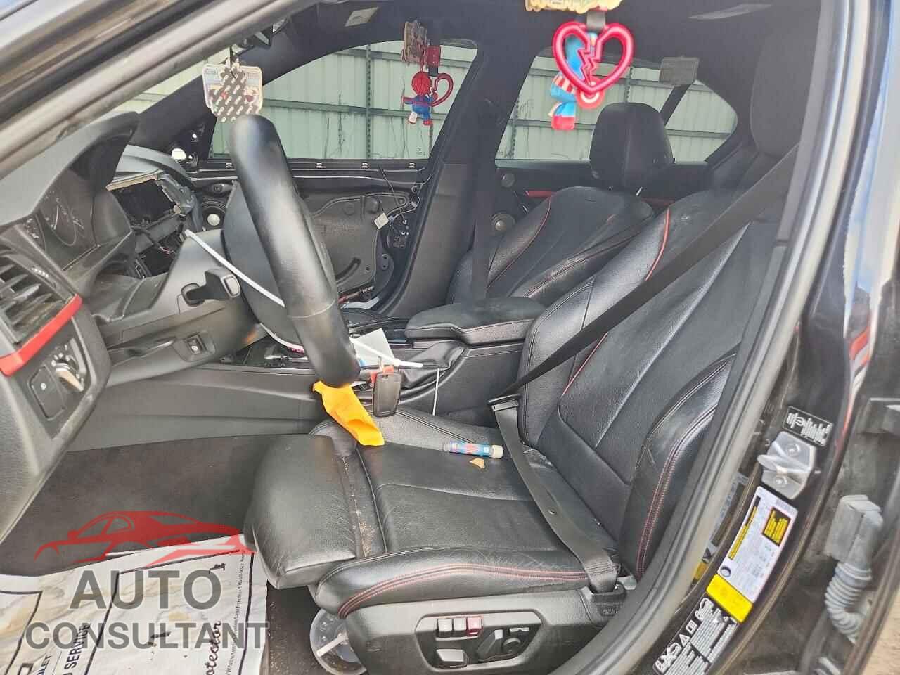 BMW 3 SERIES 2013 - WBA3B3C5XDF535708