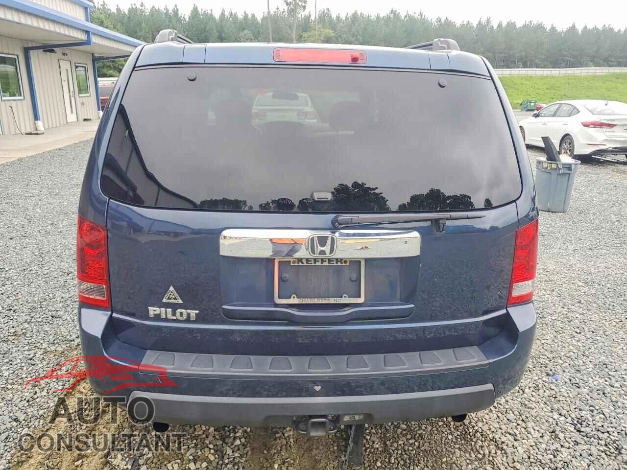 HONDA PILOT 2011 - 5FNYF3H22BB036995