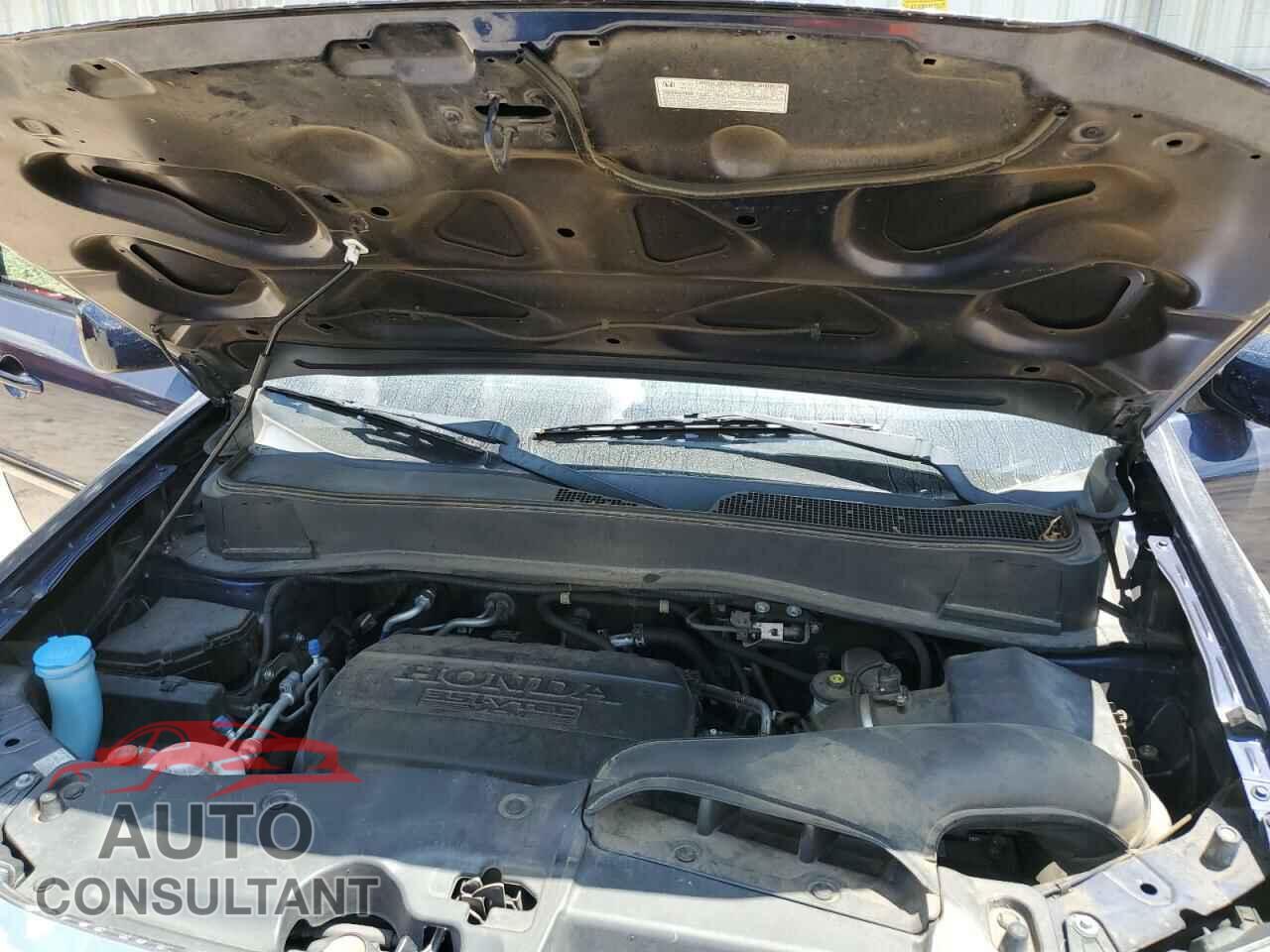 HONDA PILOT 2015 - 5FNYF3H50FB028569
