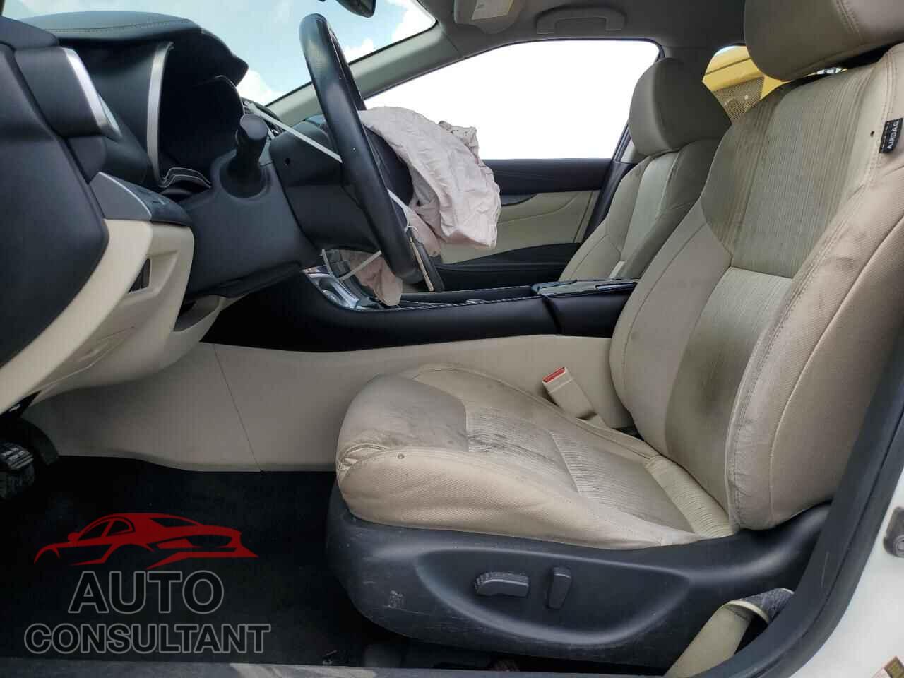 NISSAN MAXIMA 2017 - 1N4AA6AP5HC392425