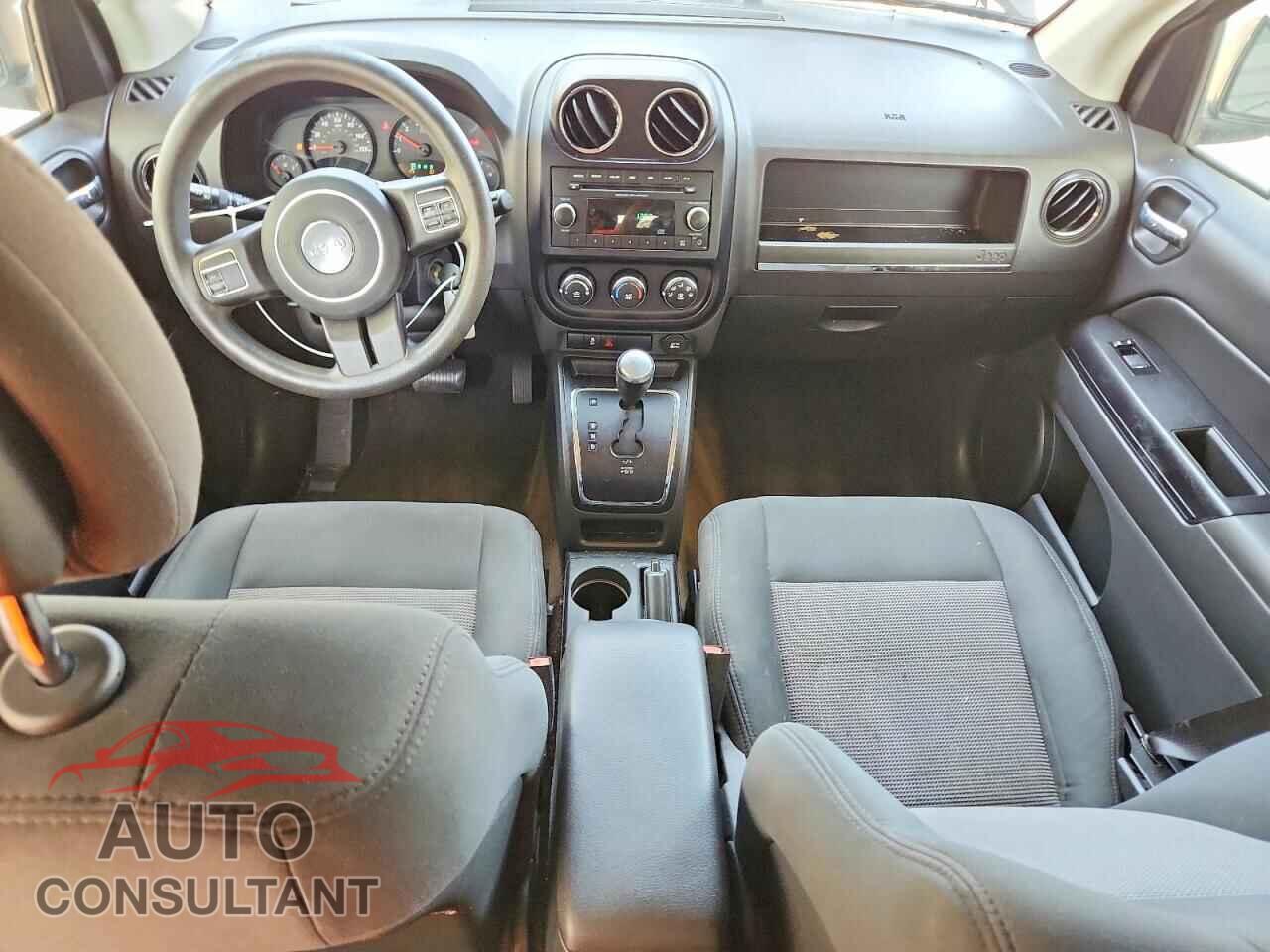 JEEP COMPASS 2013 - 1C4NJCBA0DD169220