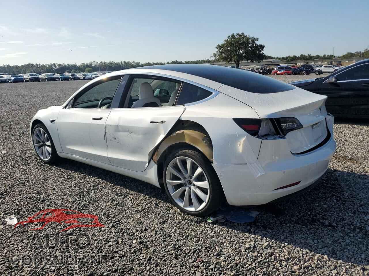 TESLA MODEL 3 2020 - 5YJ3E1EB2LF712921