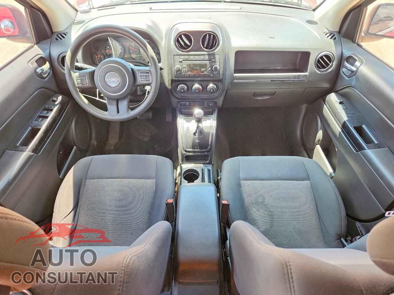 JEEP COMPASS 2011 - 1J4NF1FB8BD174620