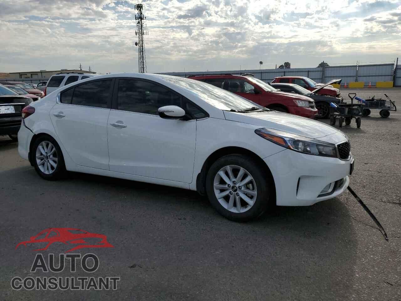 KIA FORTE 2017 - 3KPFL4A78HE044710