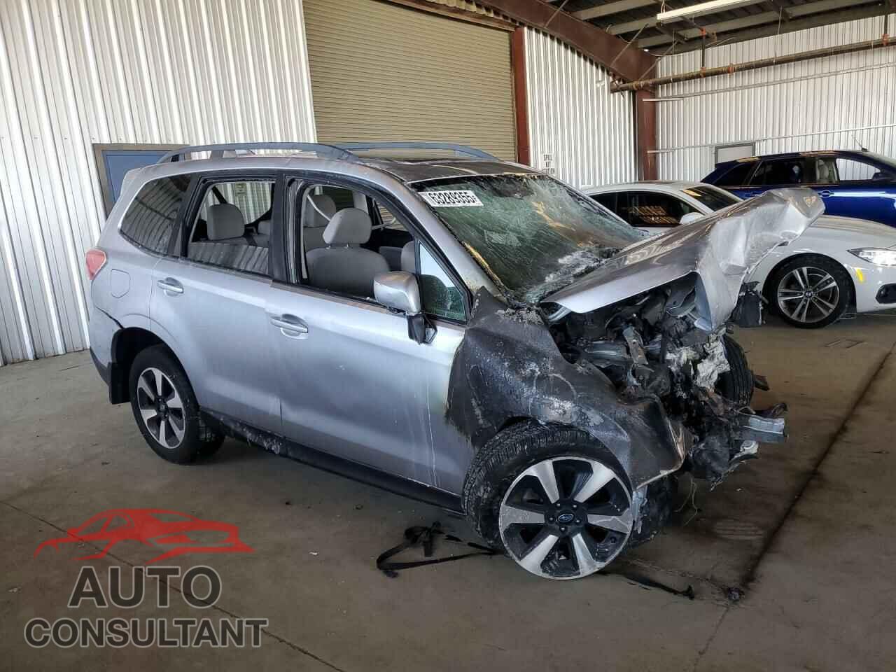 SUBARU FORESTER 2017 - JF2SJAEC1HH457848