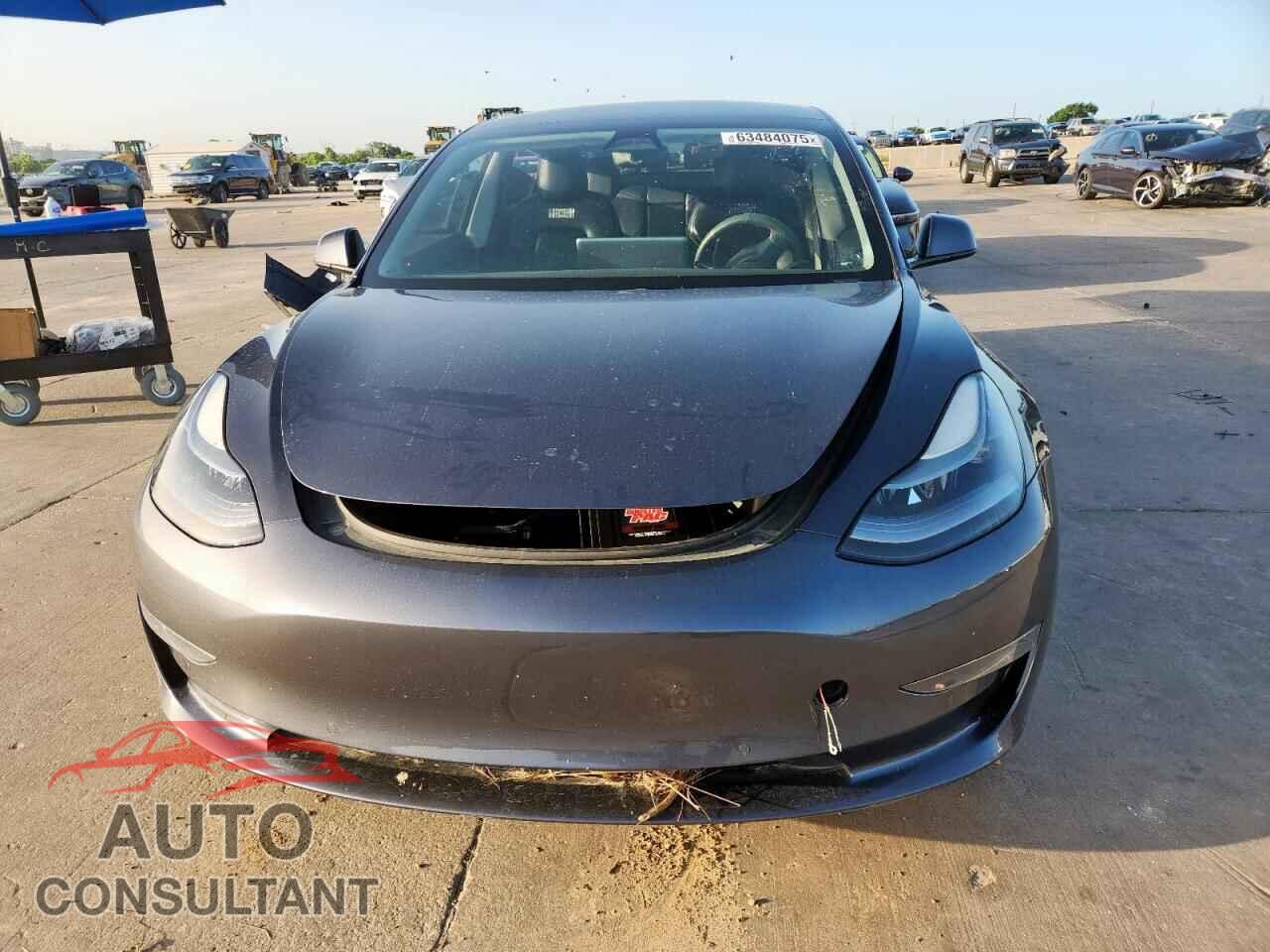 TESLA MODEL 3 2021 - 5YJ3E1EC8MF043970