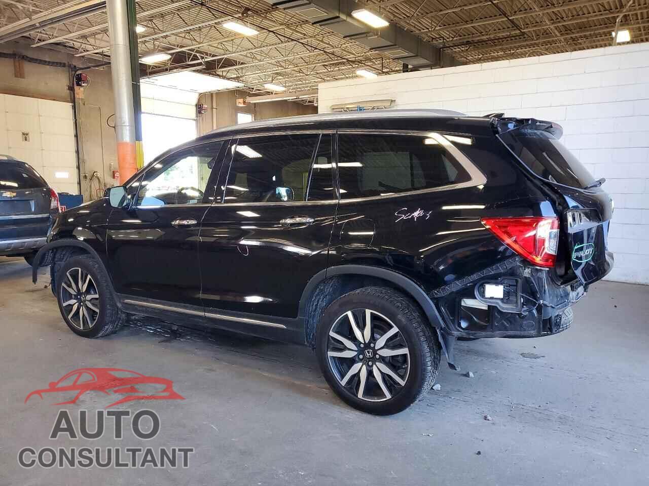 HONDA PILOT 2021 - 5FNYF6H98MB070229