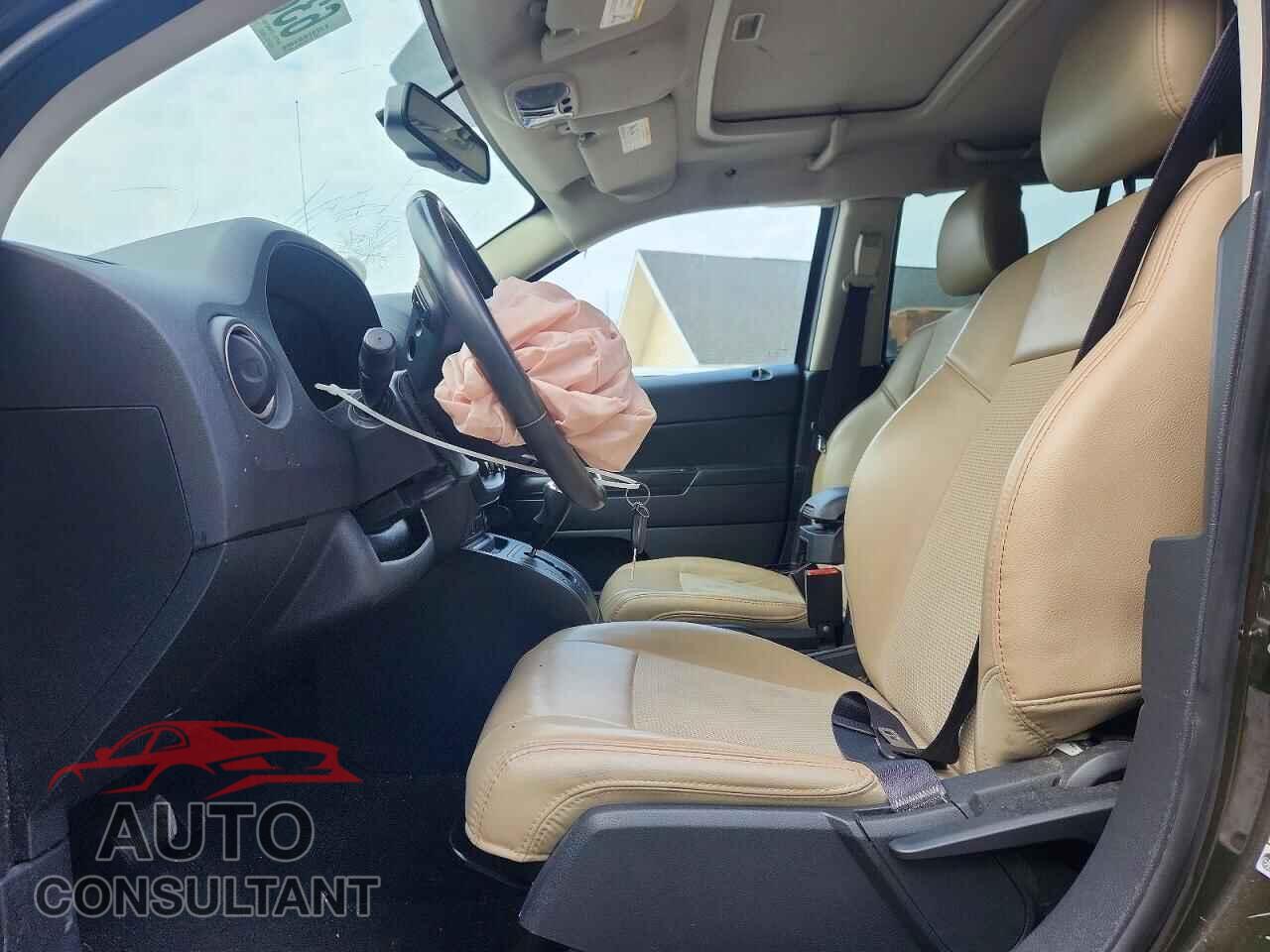 JEEP COMPASS 2017 - 1C4NJDBB2HD173600