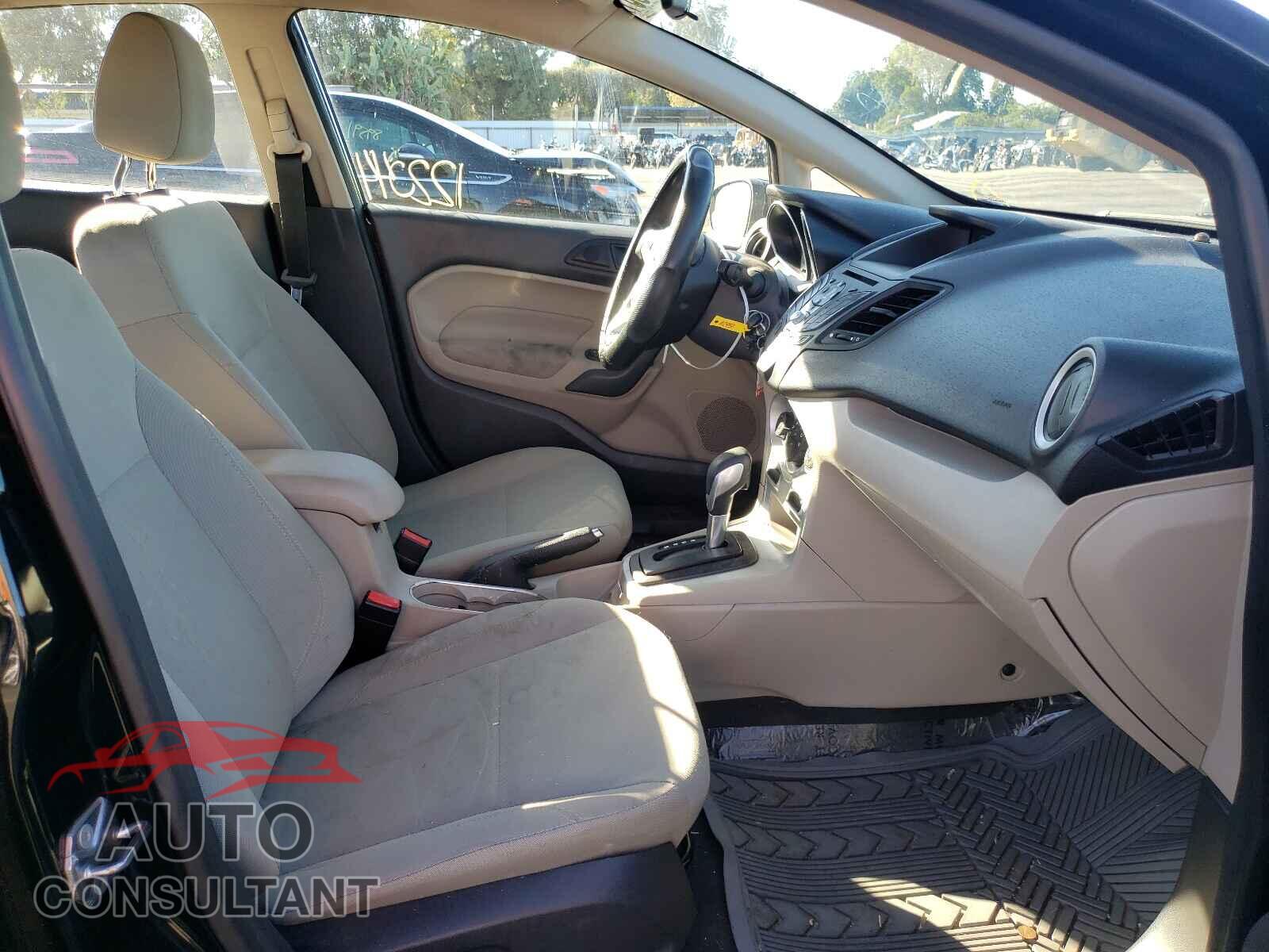 FORD FIESTA 2017 - 3FADP4EJ3HM112957