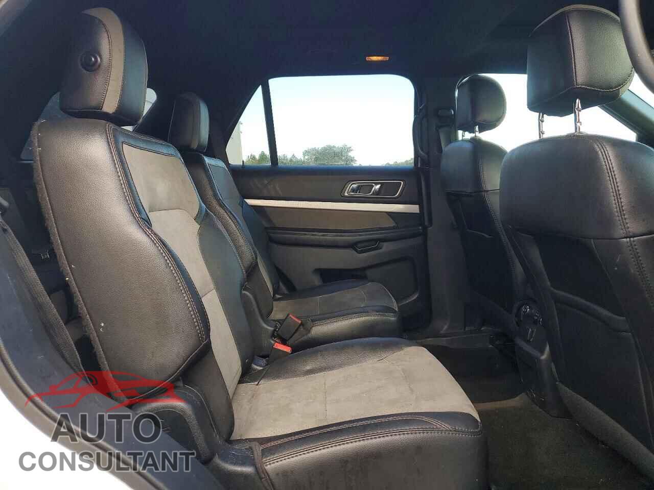 FORD EXPLORER 2017 - 1FM5K8D86HGD47989