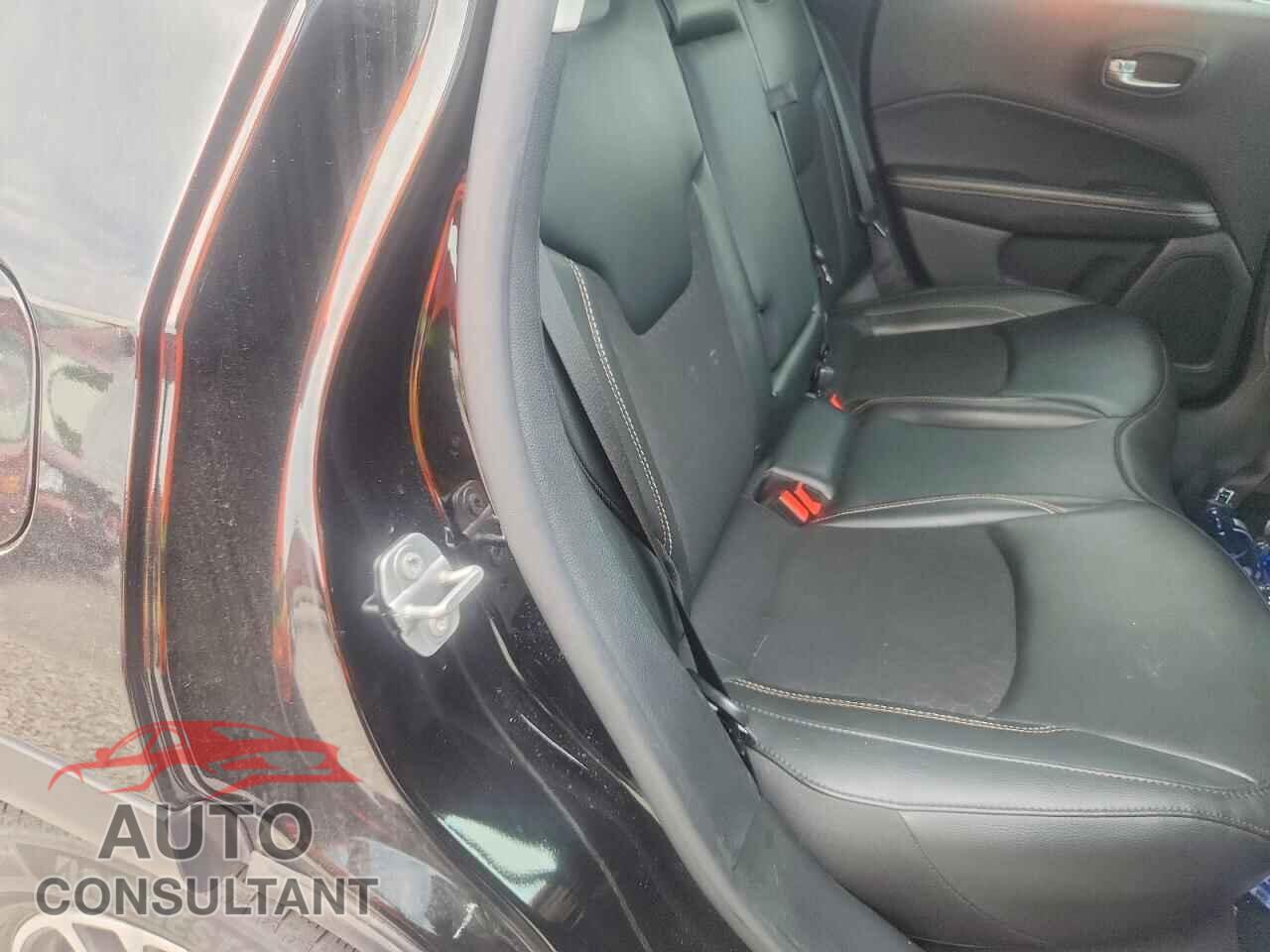JEEP COMPASS 2020 - 3C4NJCBB5LT252871