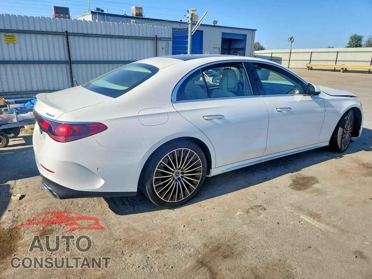 MERCEDES-BENZ E-CLASS 2025 - W1KLF6BB1SA093451