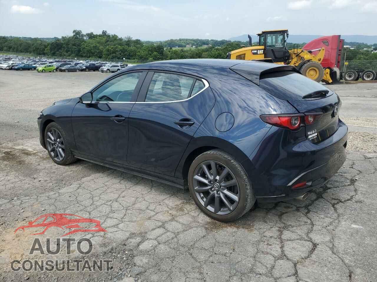 MAZDA 3 2023 - JM1BPAKM2P1618984
