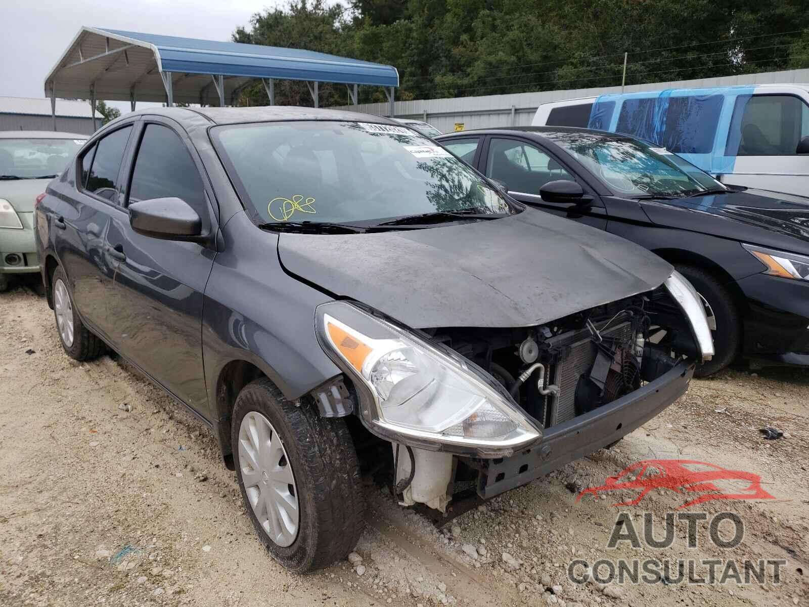 NISSAN VERSA 2018 - 3N1CN7AP4JL806966