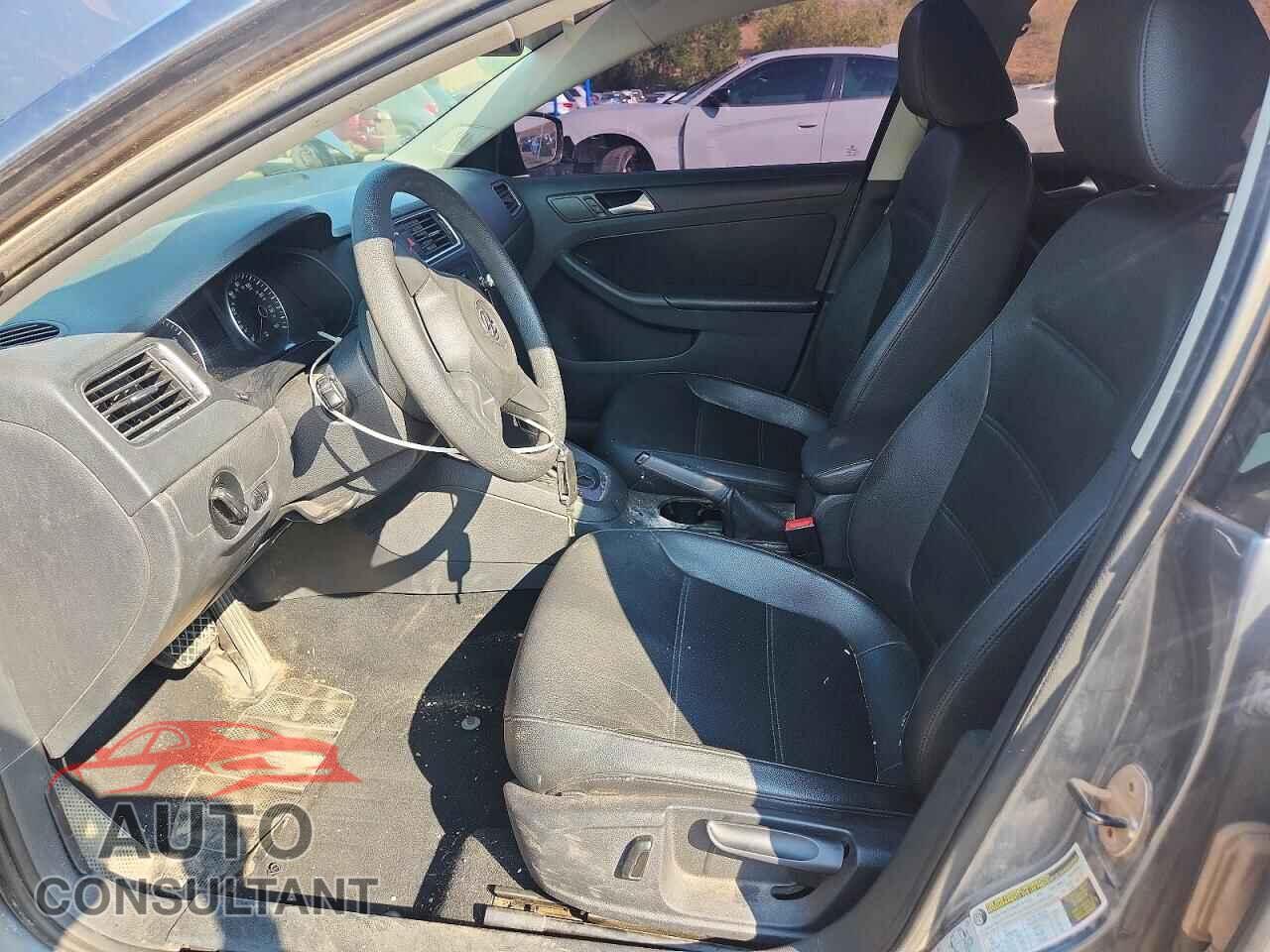 VOLKSWAGEN JETTA 2014 - 3VWD17AJ7EM364450