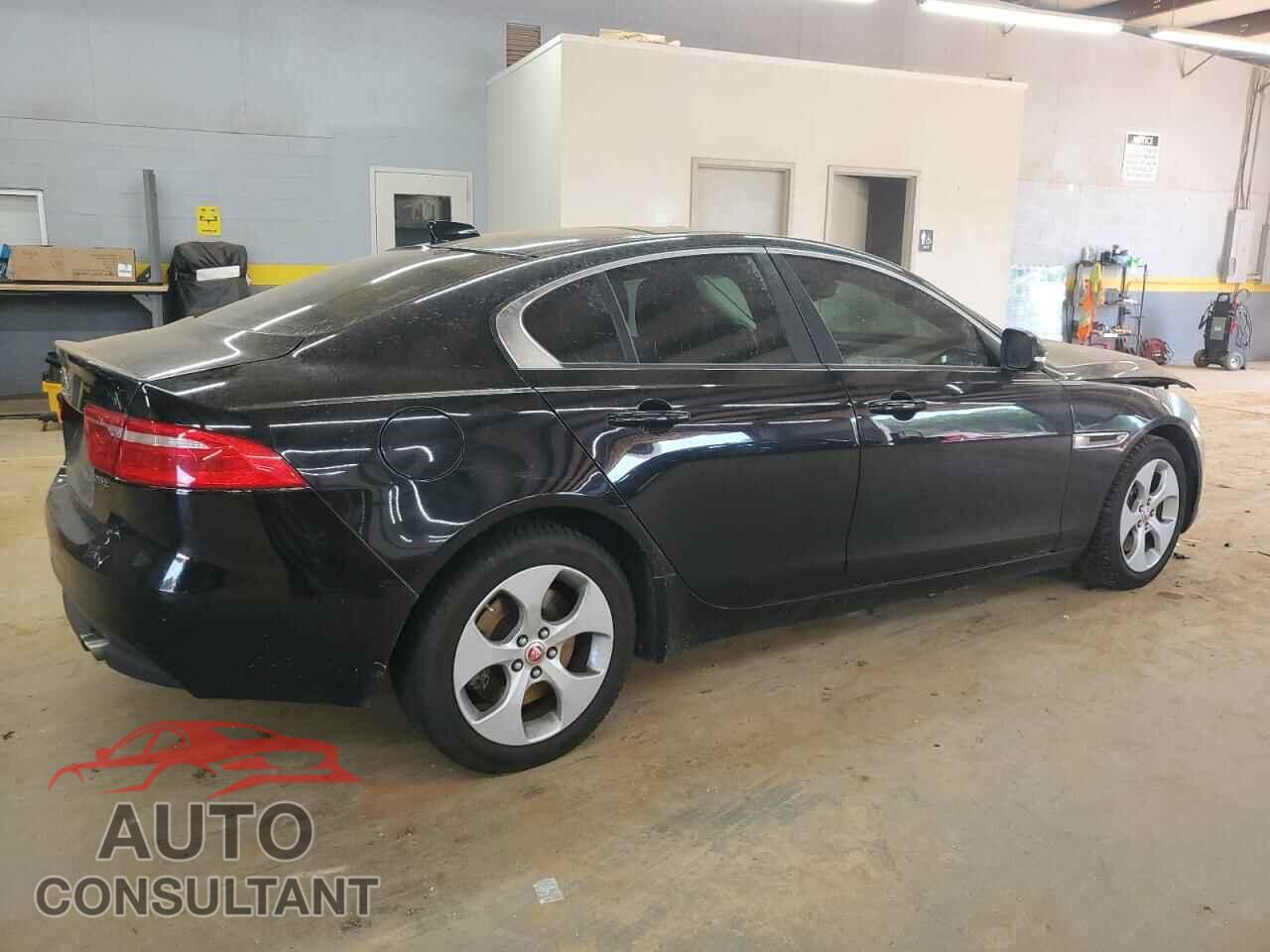 JAGUAR XE 2018 - SAJAR4FX4JCP21736