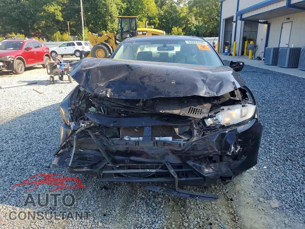 HONDA CIVIC 2018 - 19XFC2F79JE004493