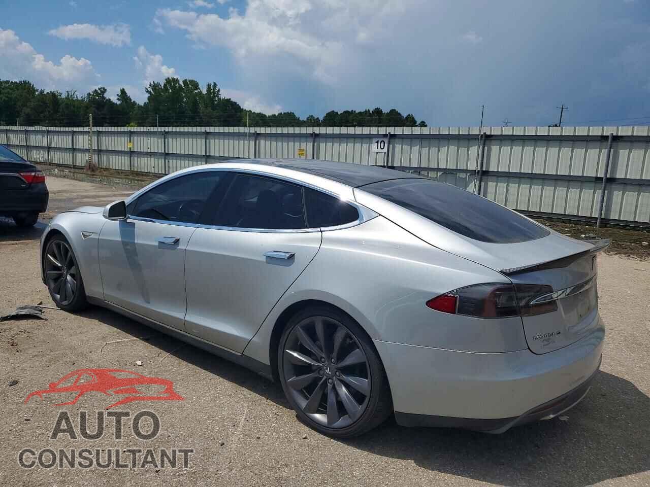 TESLA MODEL S 2013 - 5YJSA1CNXDFP05480
