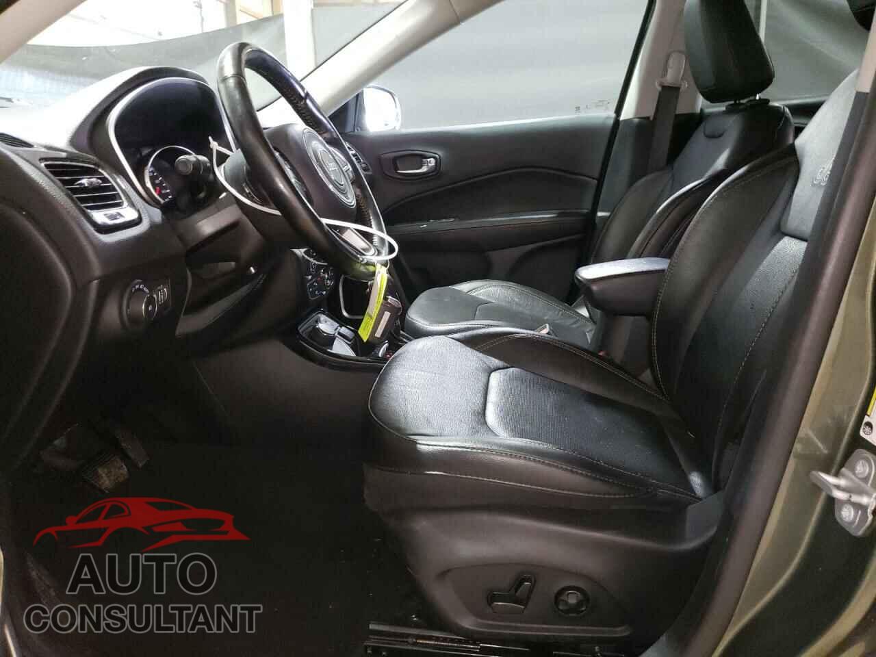 JEEP COMPASS 2021 - 3C4NJDCB1MT553417
