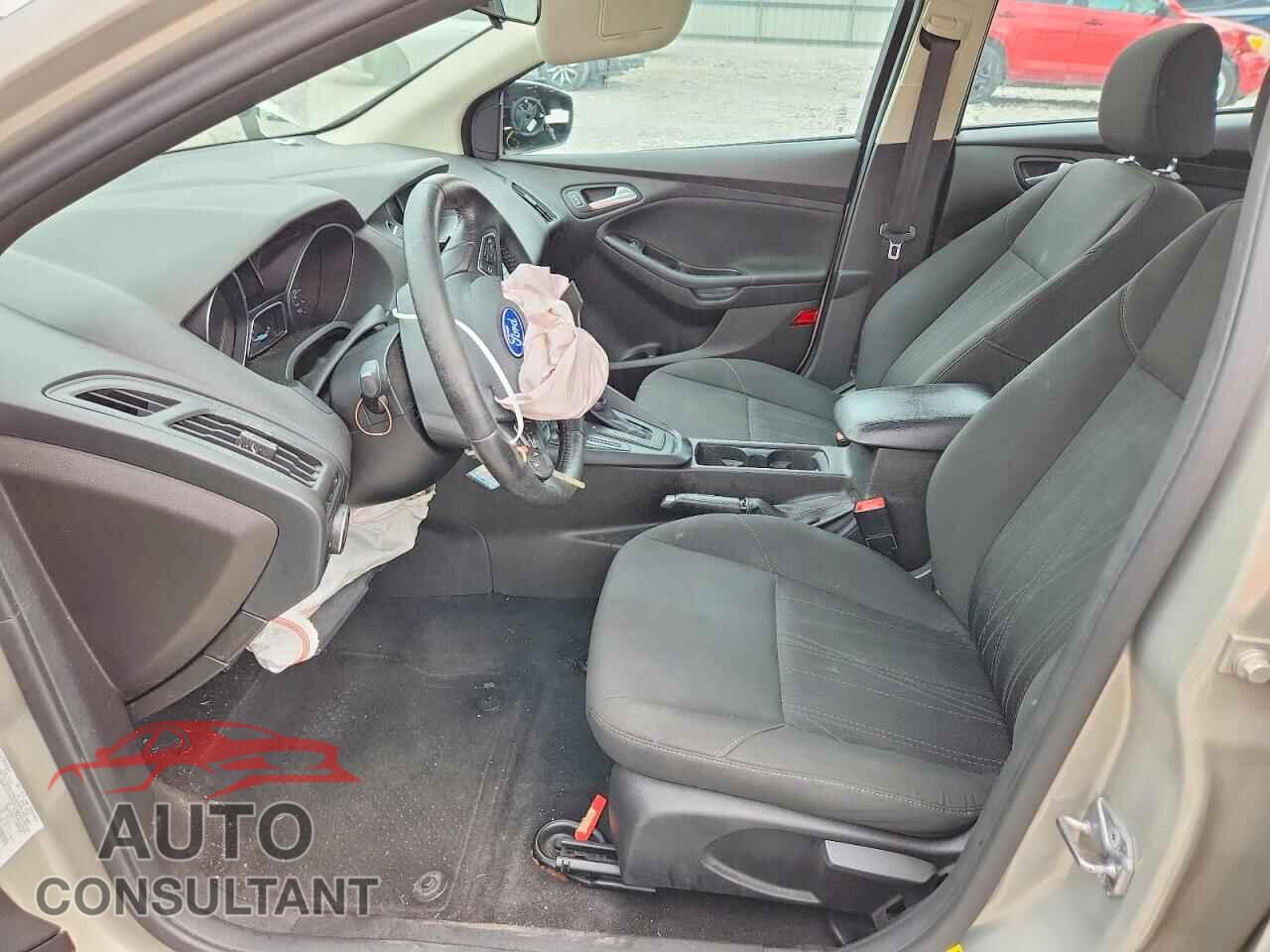 FORD FOCUS 2016 - 1FADP3F27GL274639