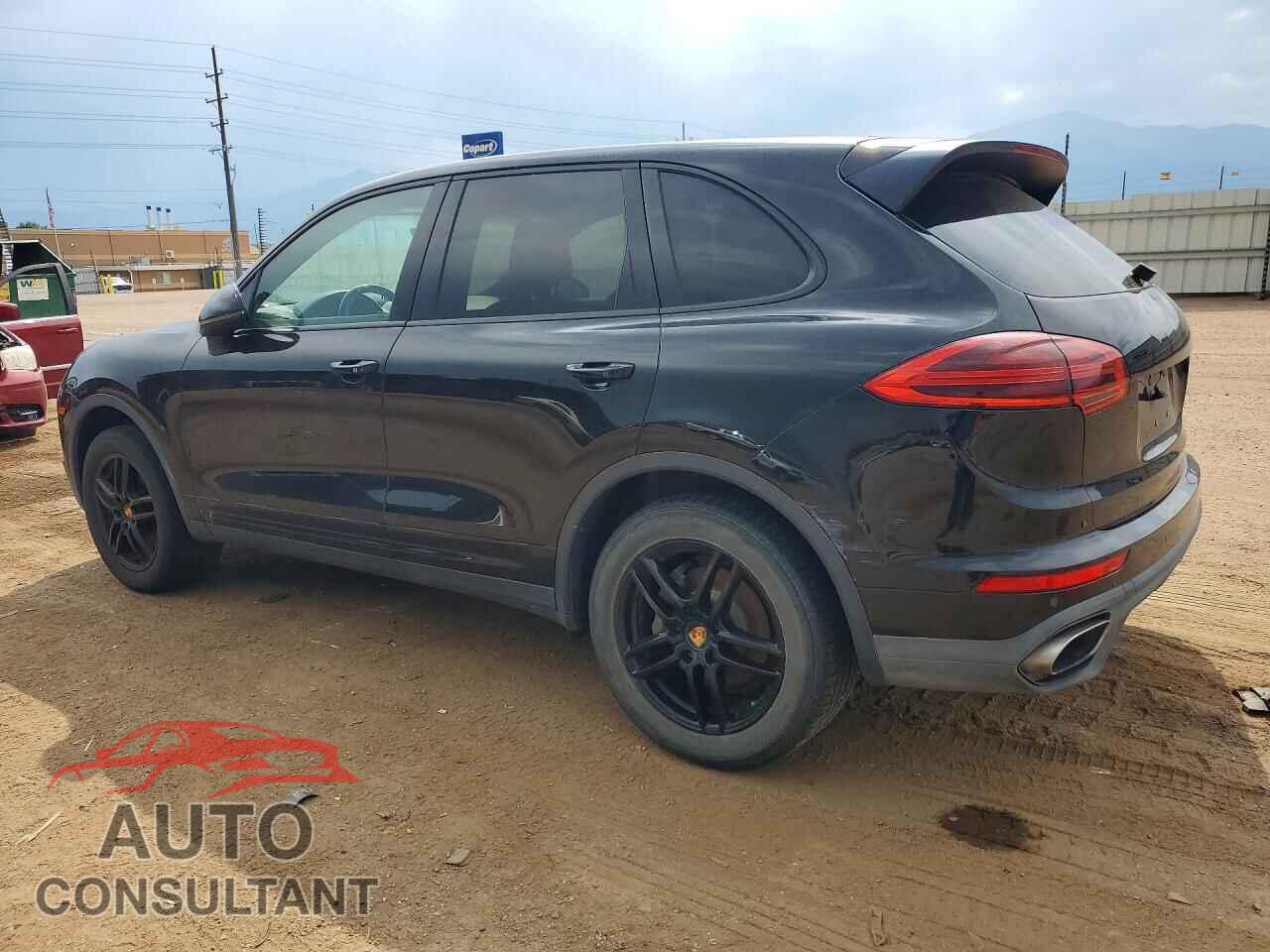 PORSCHE CAYENNE 2016 - WP1AA2A25GKA15586