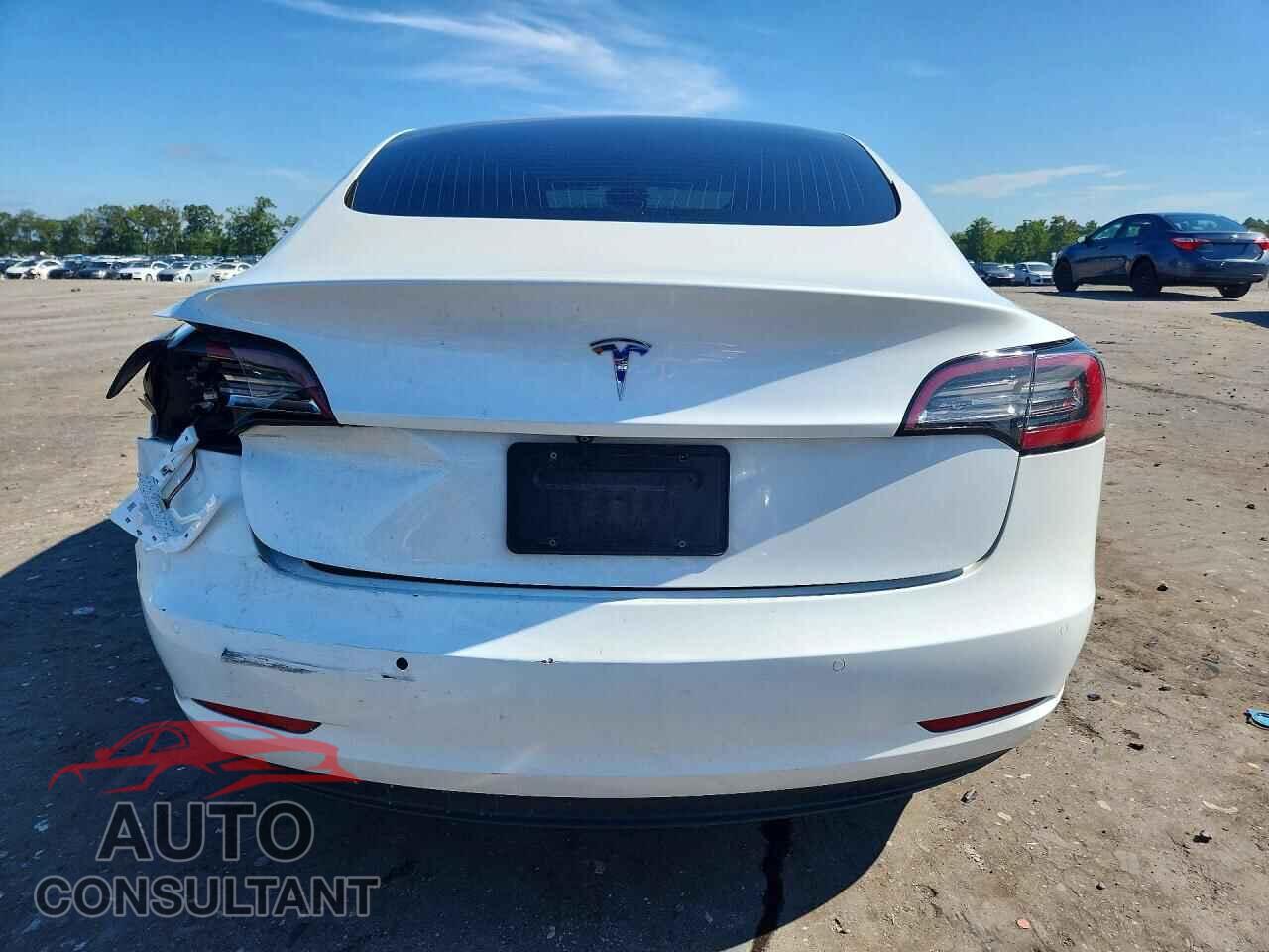 TESLA MODEL 3 2020 - 5YJ3E1EA4LF598945