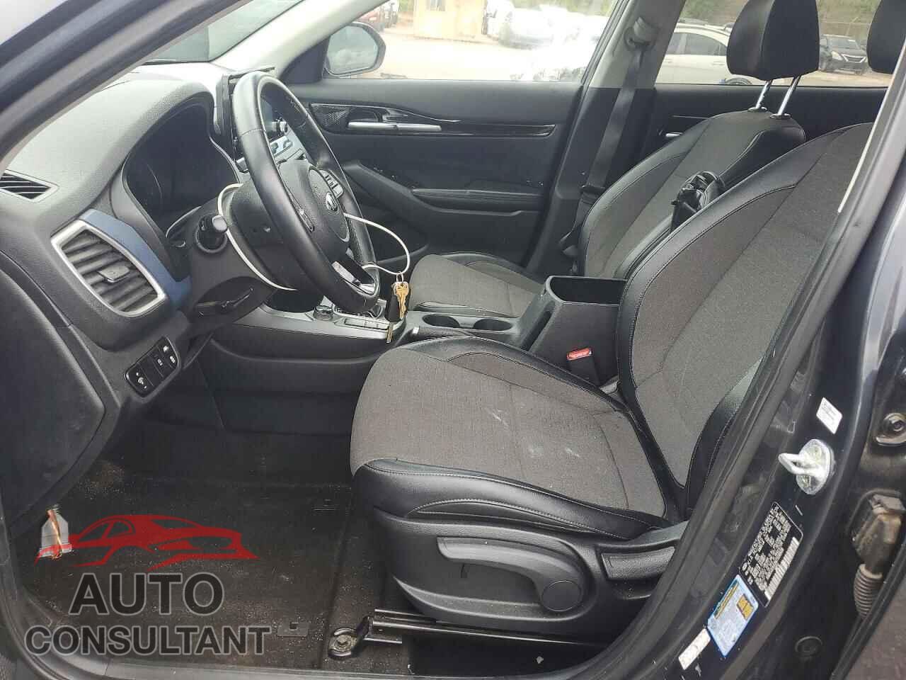KIA SELTOS 2021 - KNDEU2AA1M7108606