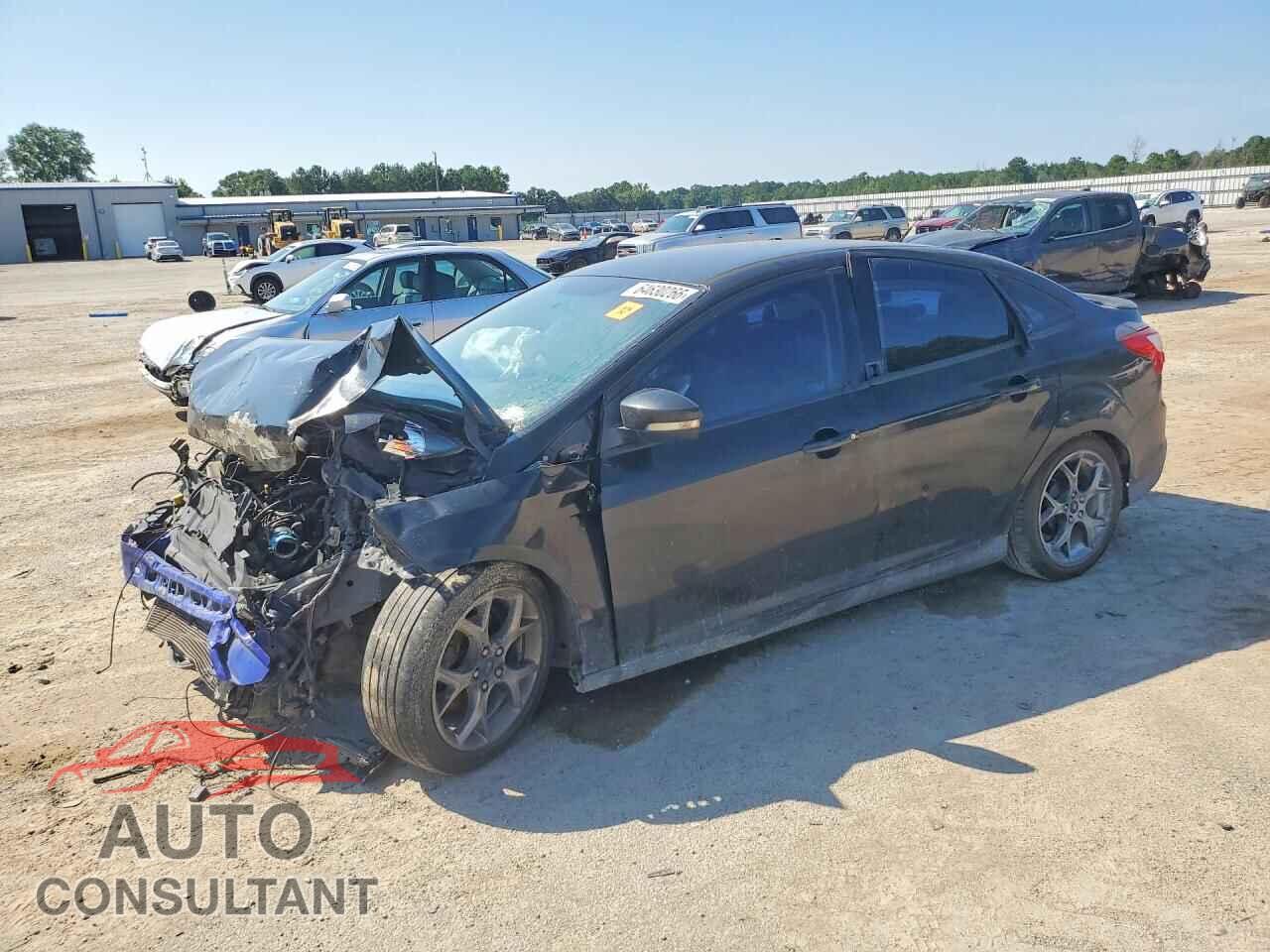 FORD FOCUS 2013 - 1FADP3F26DL266785