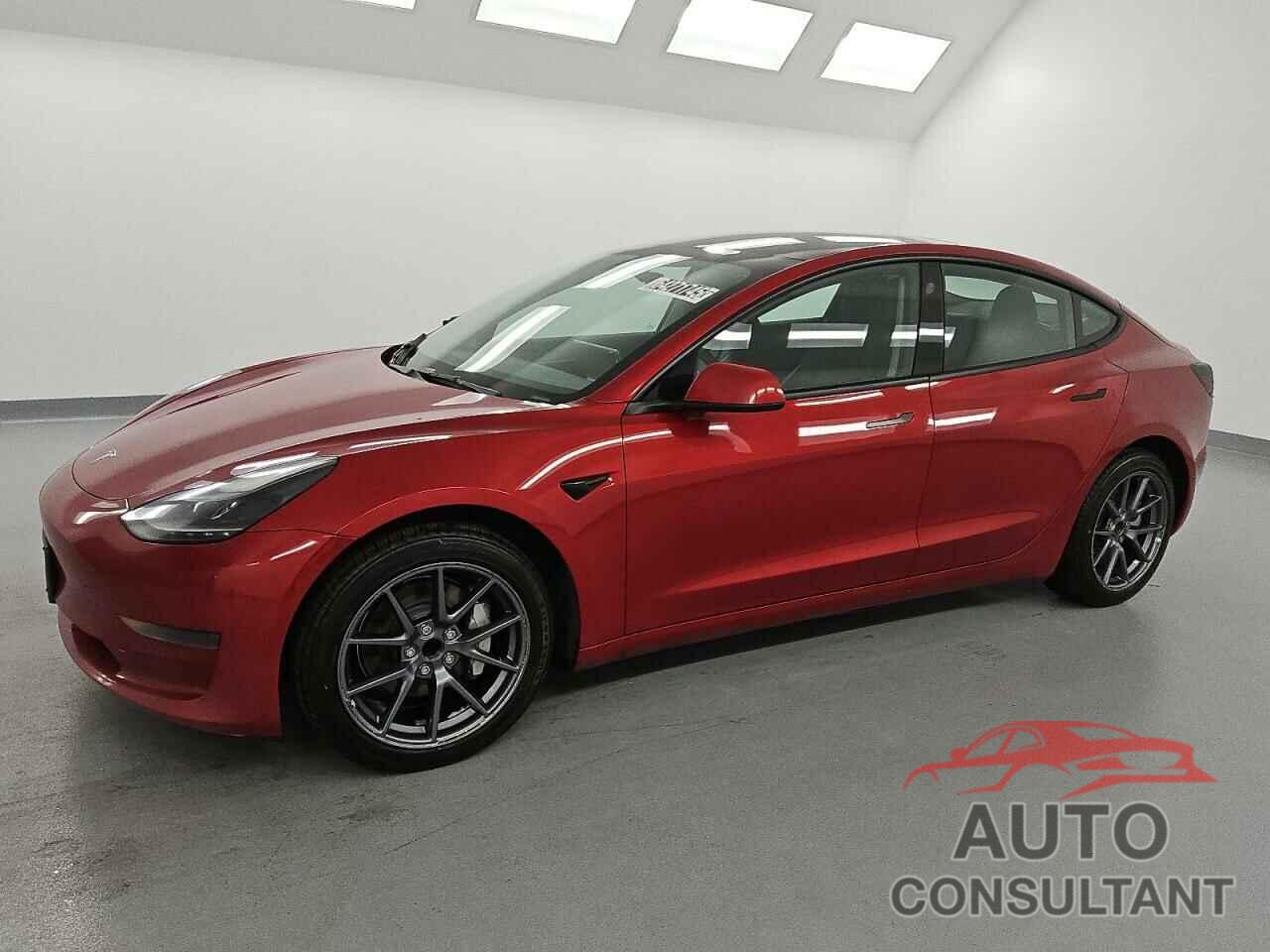 TESLA MODEL 3 2022 - 5YJ3E1EA8NF288915