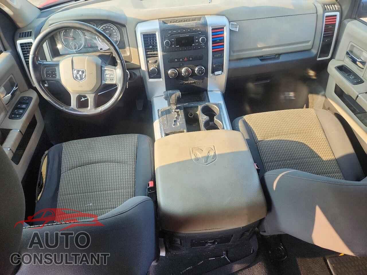 DODGE RAM 1500 2012 - 1C6RD7LT9CS184283