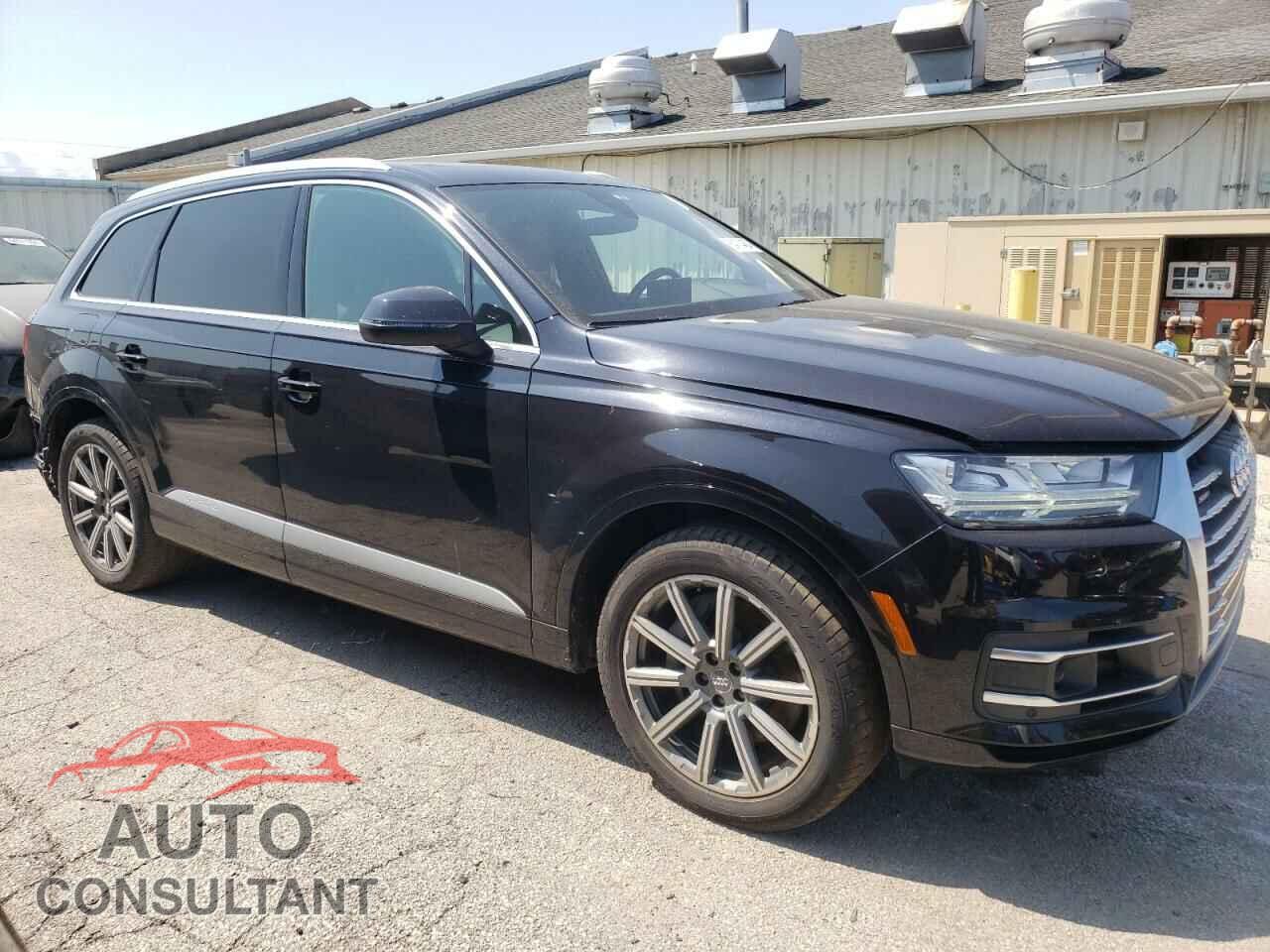 AUDI Q7 2018 - WA1VAAF73JD033009