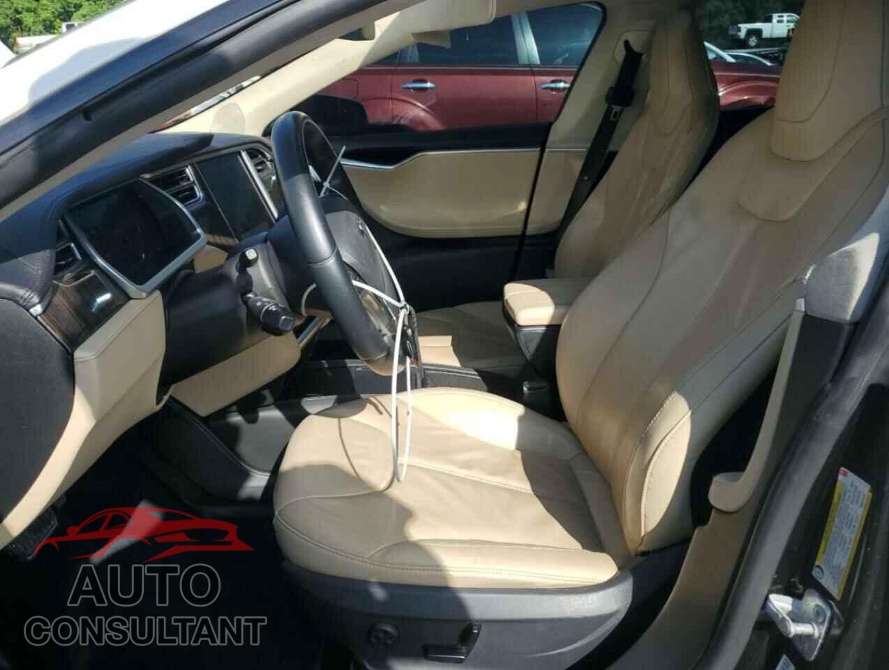TESLA MODEL S 2013 - 5YJSA1CG2DFP25370
