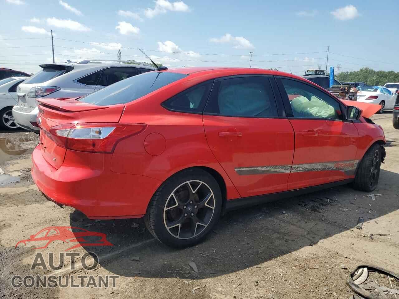 FORD FOCUS 2012 - 1FAHP3F23CL128914