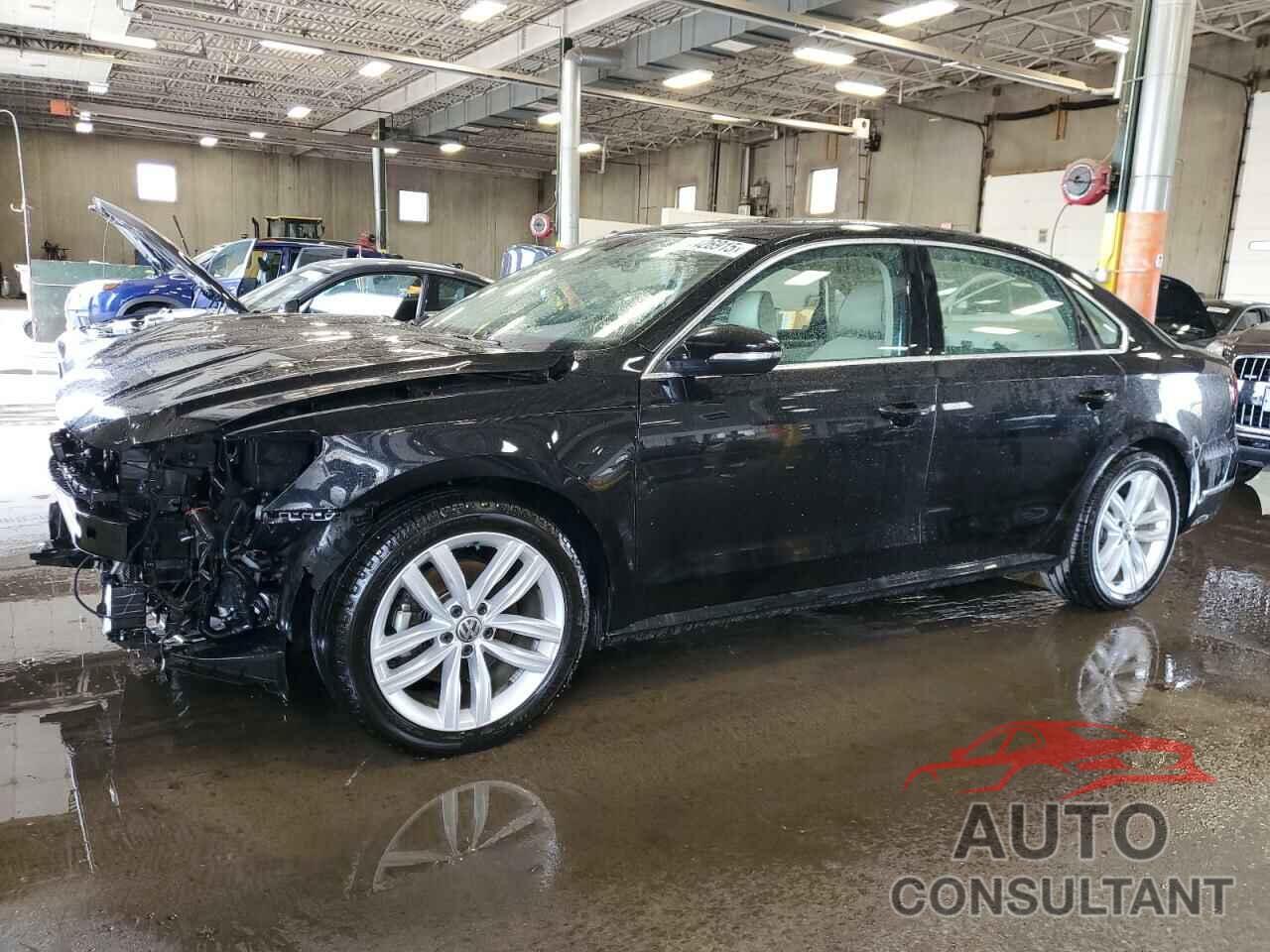 VOLKSWAGEN PASSAT 2018 - 1VWBA7A39JC000941