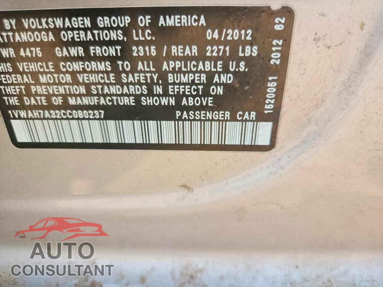 VOLKSWAGEN PASSAT 2012 - 1VWAH7A32CC080237