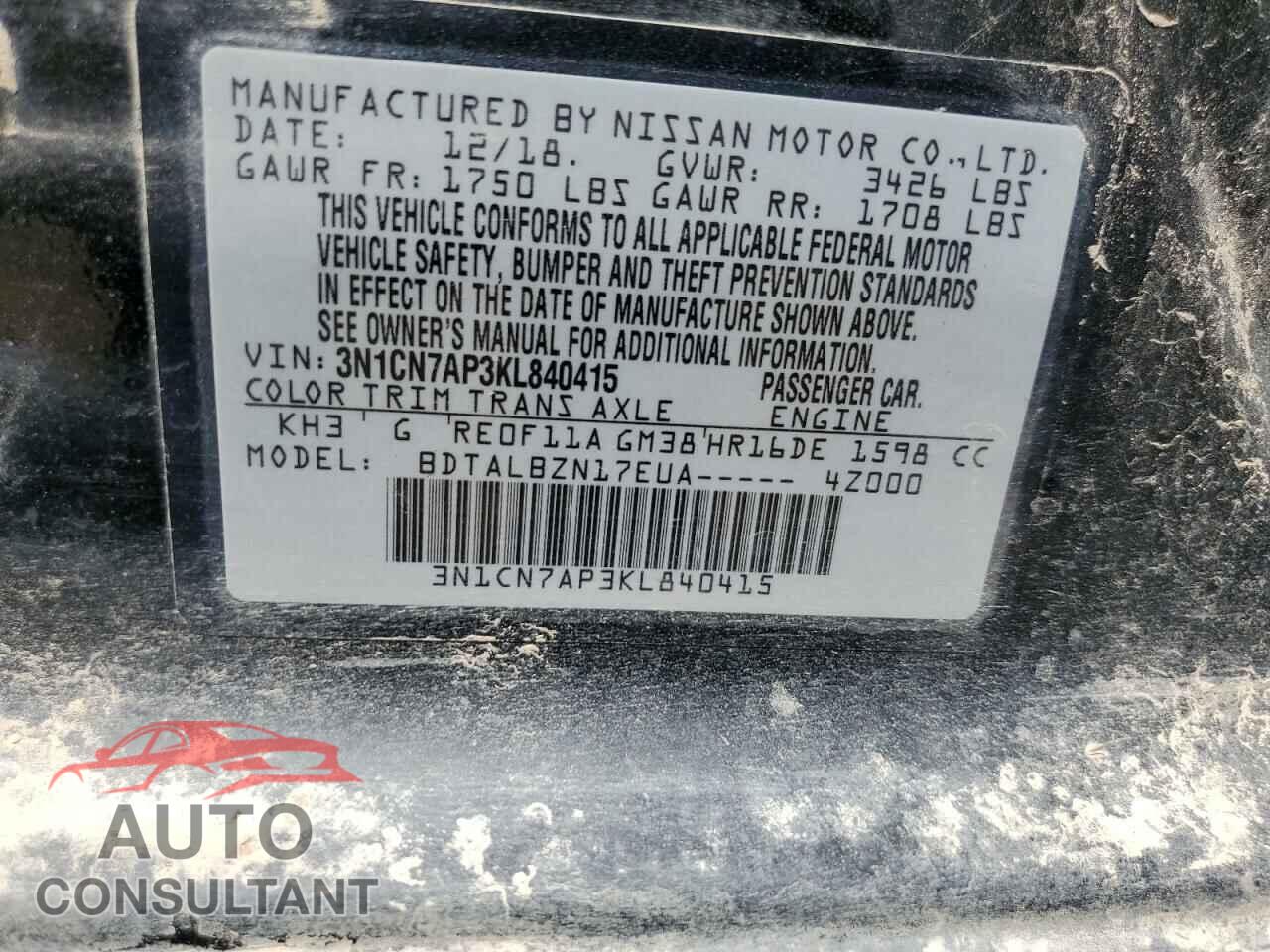 NISSAN VERSA 2019 - 3N1CN7AP3KL840415