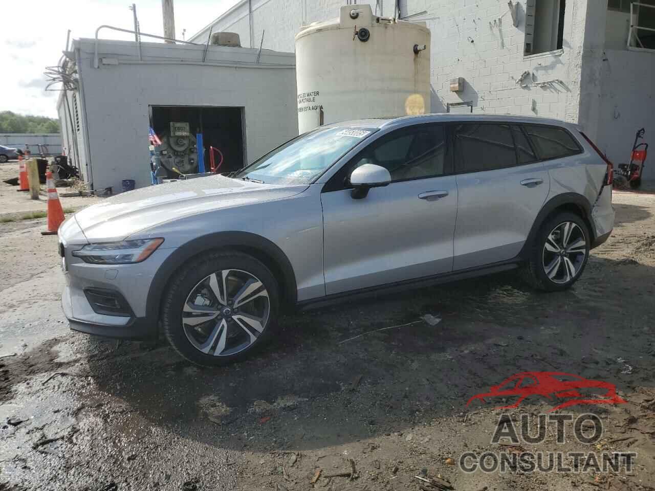 VOLVO V60 2025 - YV4L12WKXS2149583