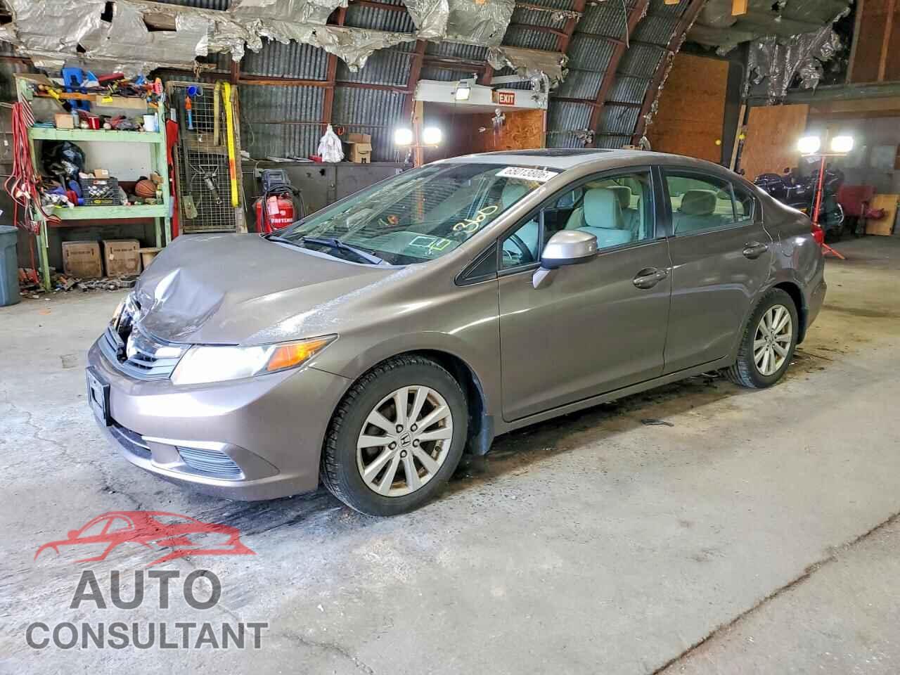 HONDA CIVIC 2012 - 2HGFB2F82CH530856